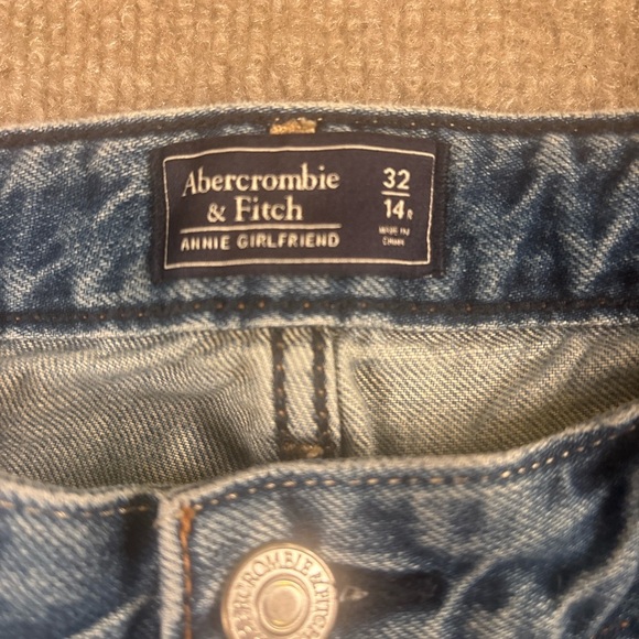 Abercrombie & Fitch Blue Distressed Boyfriend Jeans 1098 - Picture 3 of 5